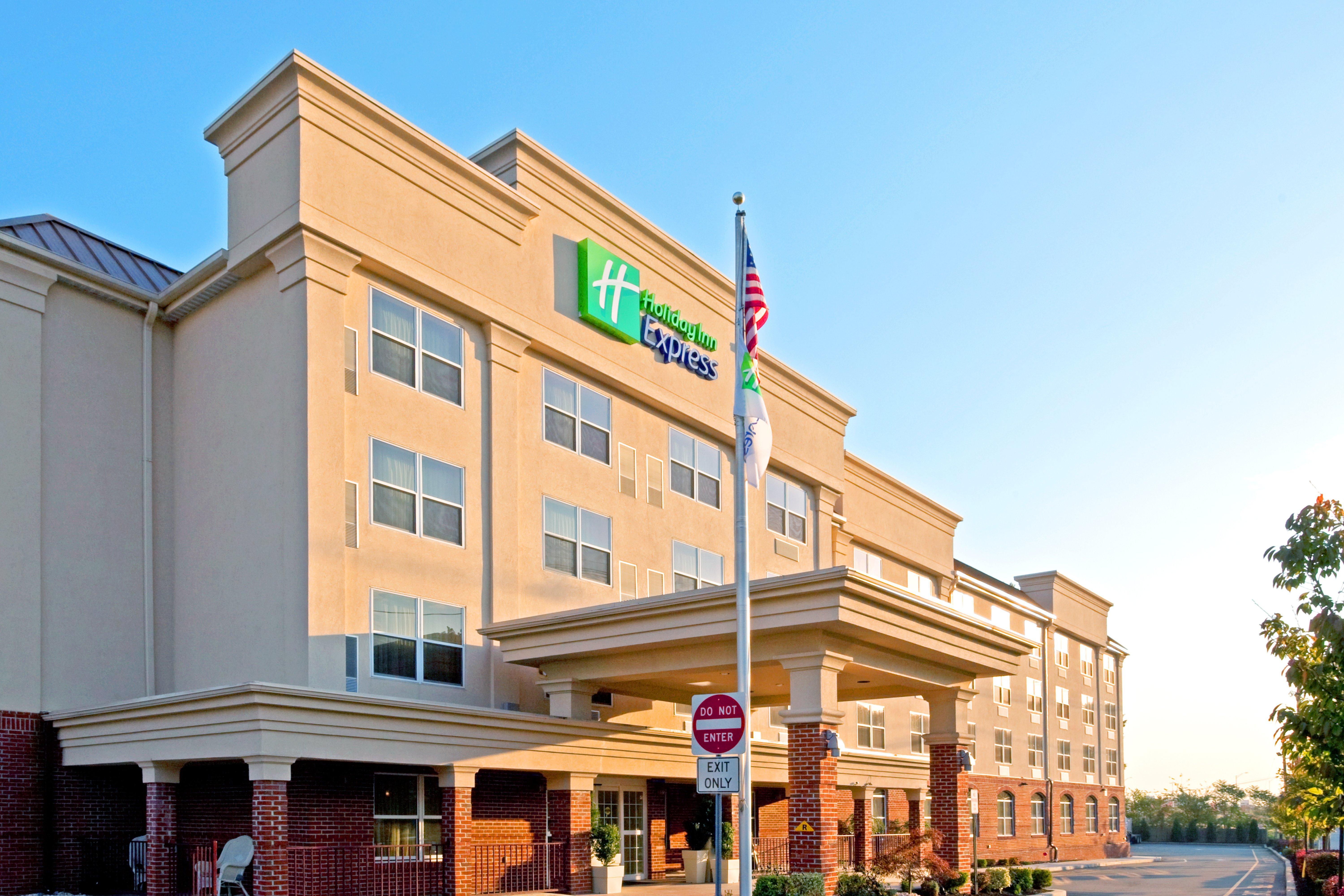 Holiday Inn Express Woodbridge By Ihg Avenel Ngoại thất bức ảnh