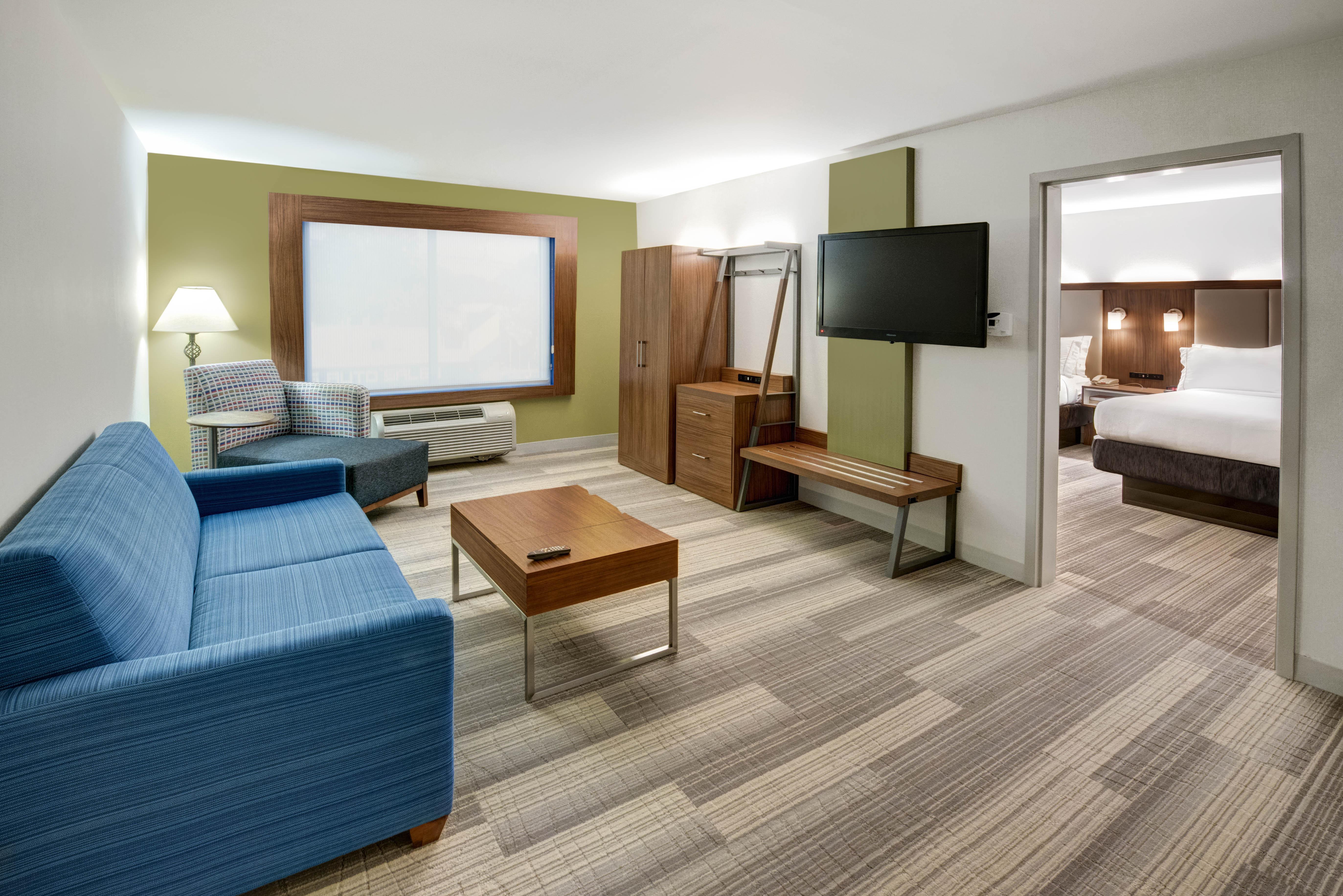 Holiday Inn Express Woodbridge By Ihg Avenel Ngoại thất bức ảnh