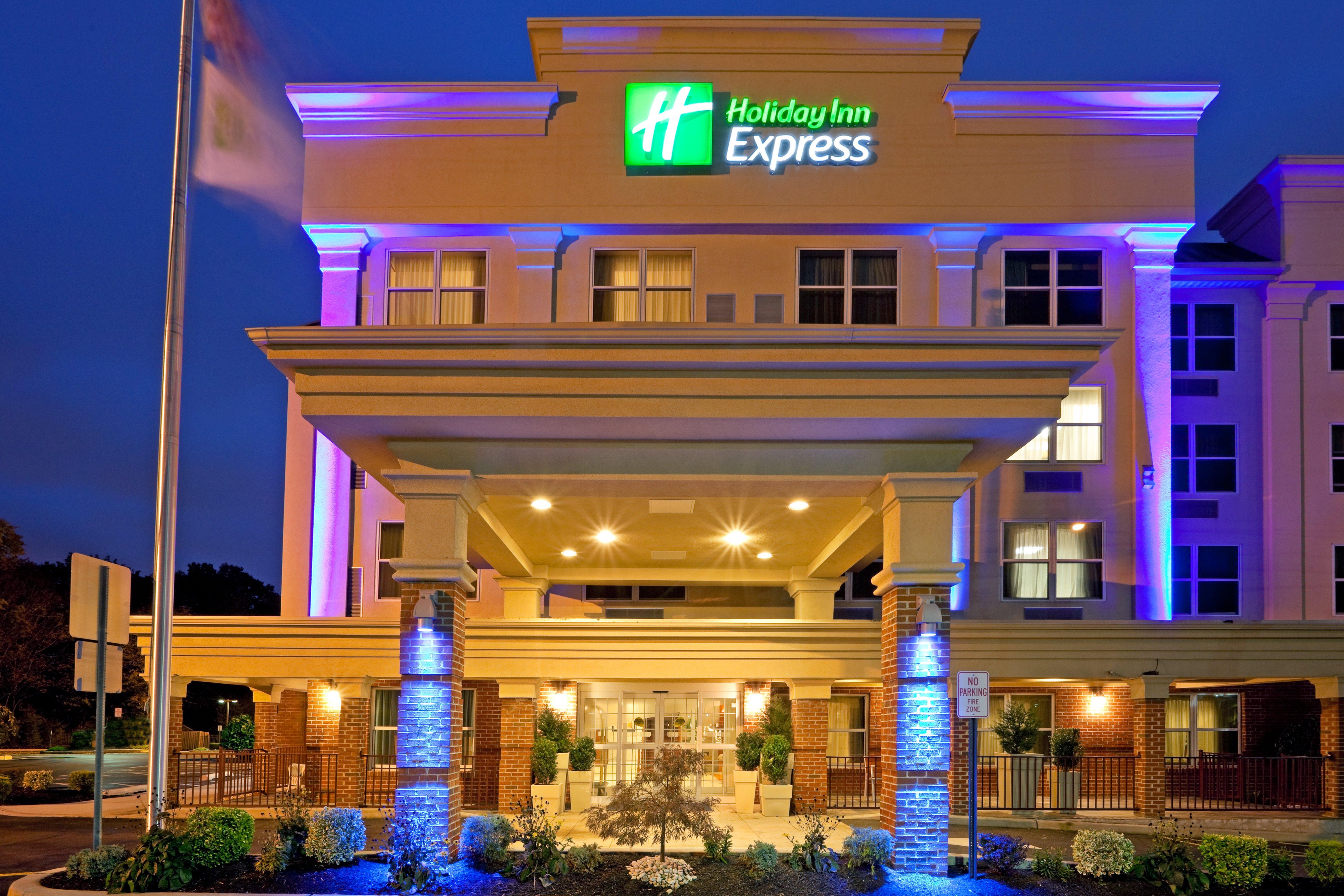 Holiday Inn Express Woodbridge By Ihg Avenel Ngoại thất bức ảnh