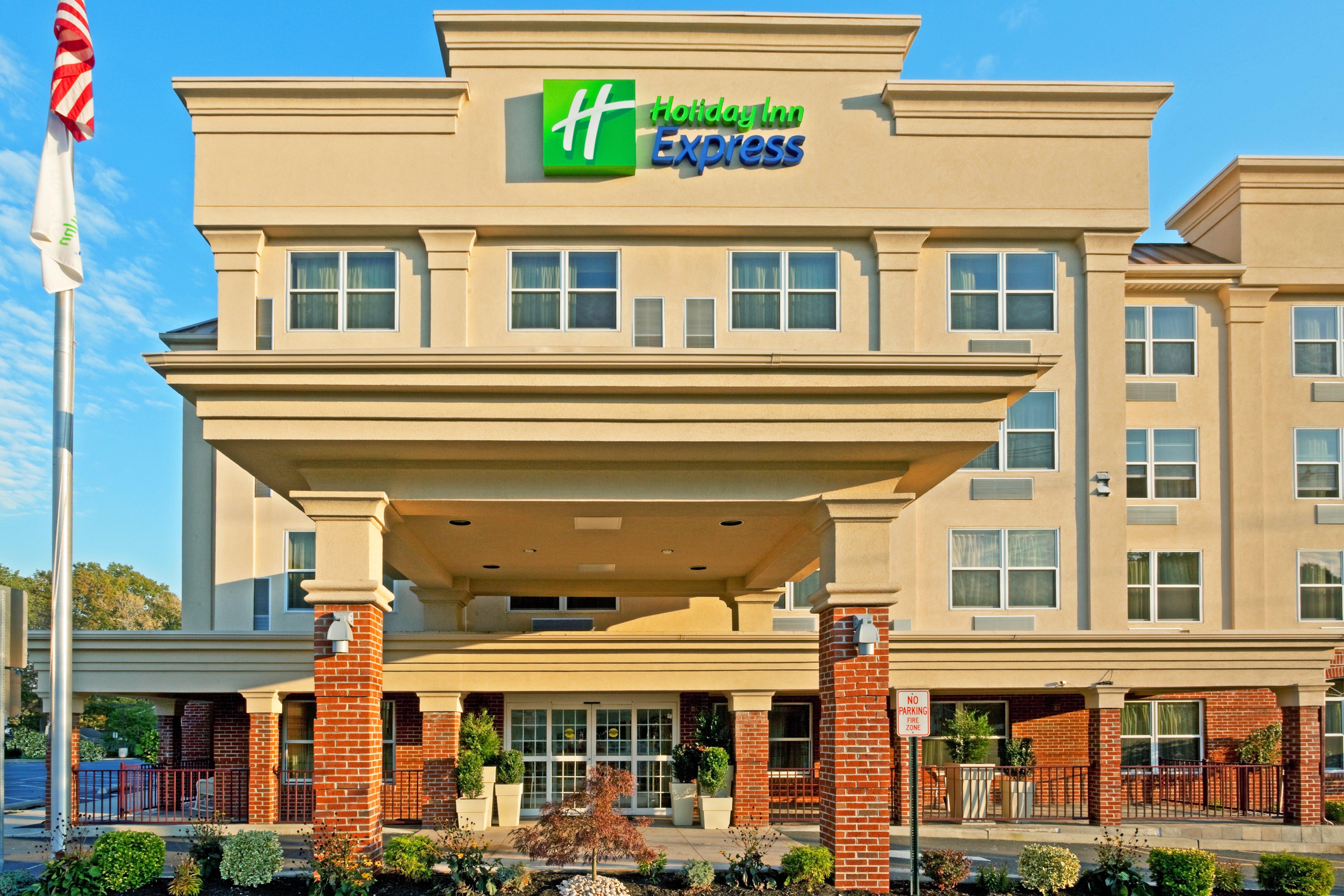 Holiday Inn Express Woodbridge By Ihg Avenel Ngoại thất bức ảnh