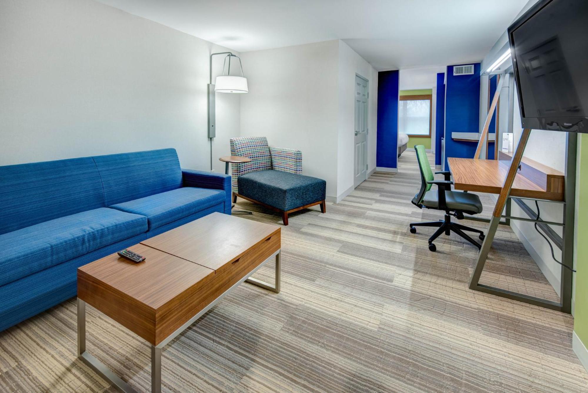 Holiday Inn Express Woodbridge By Ihg Avenel Ngoại thất bức ảnh