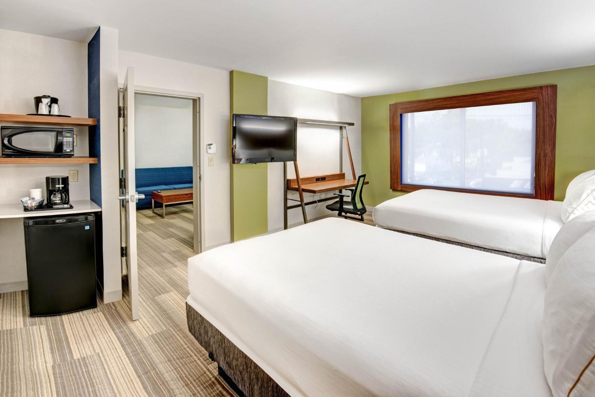 Holiday Inn Express Woodbridge By Ihg Avenel Ngoại thất bức ảnh